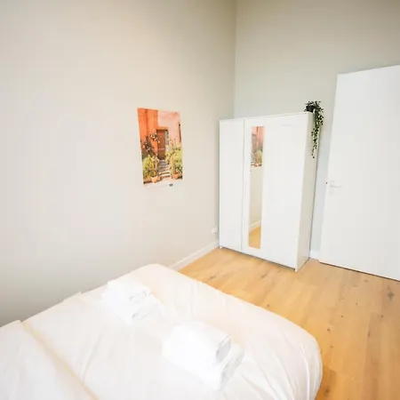 Breathtaking 3 Bedroom Pk6b ロッテルダム